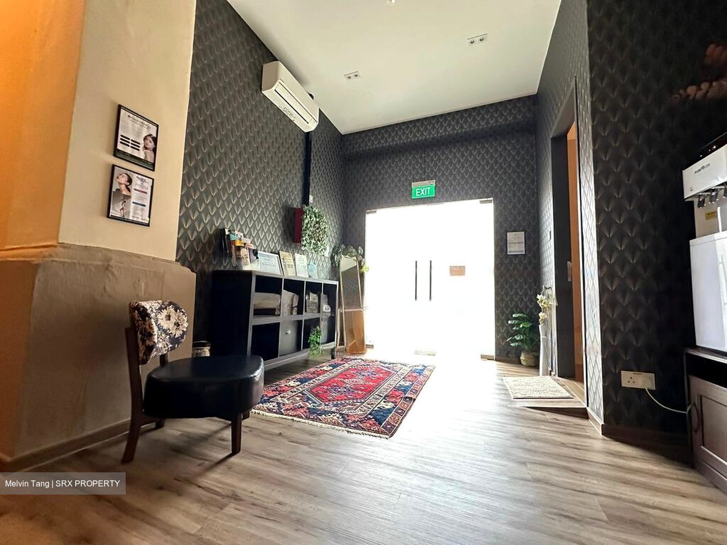 Dempsey Road (D10), Retail #565845671